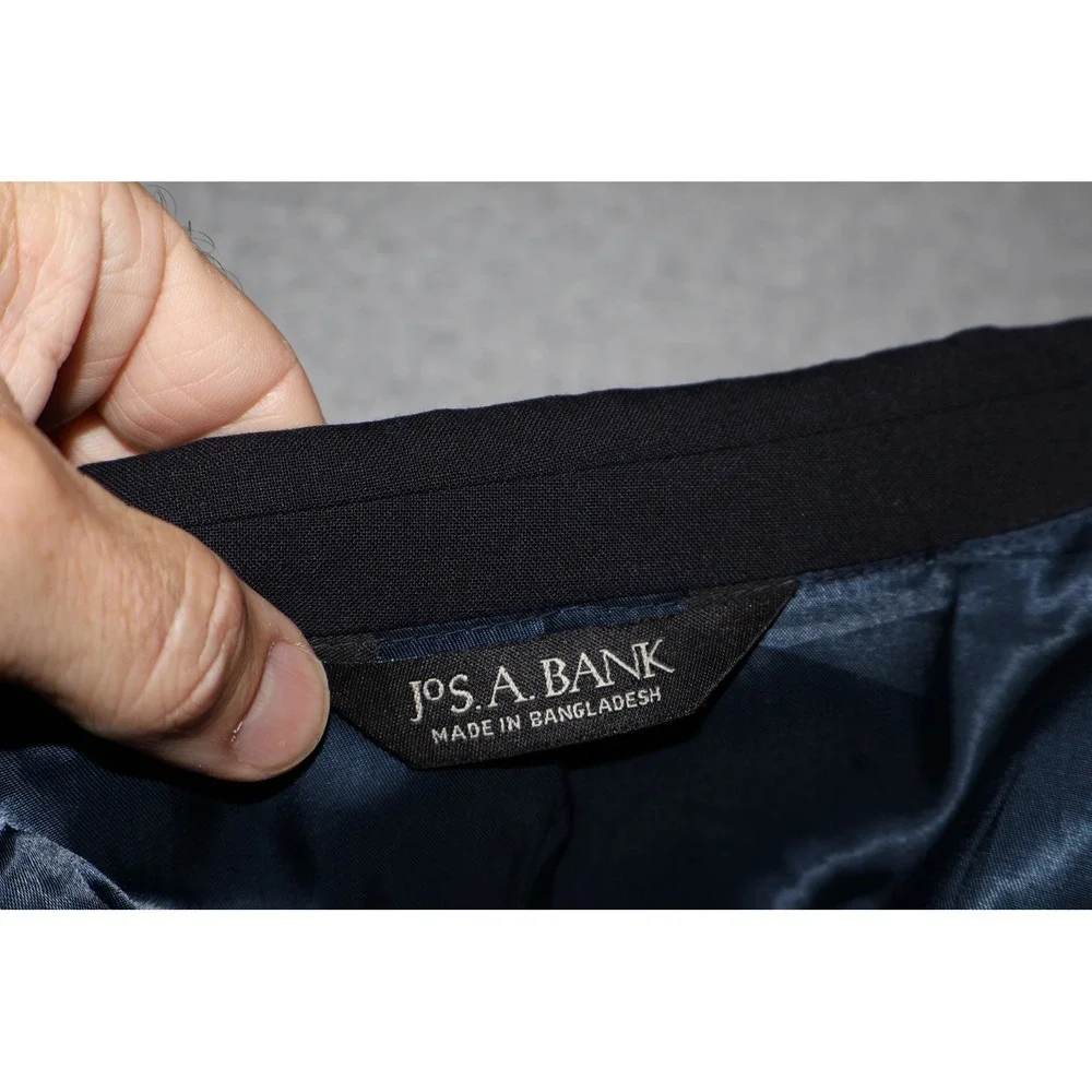 Jos. A. Bank Blazer Jacket Mens 44R Navy Blue 2-Button Gold Crest Buttons Wool